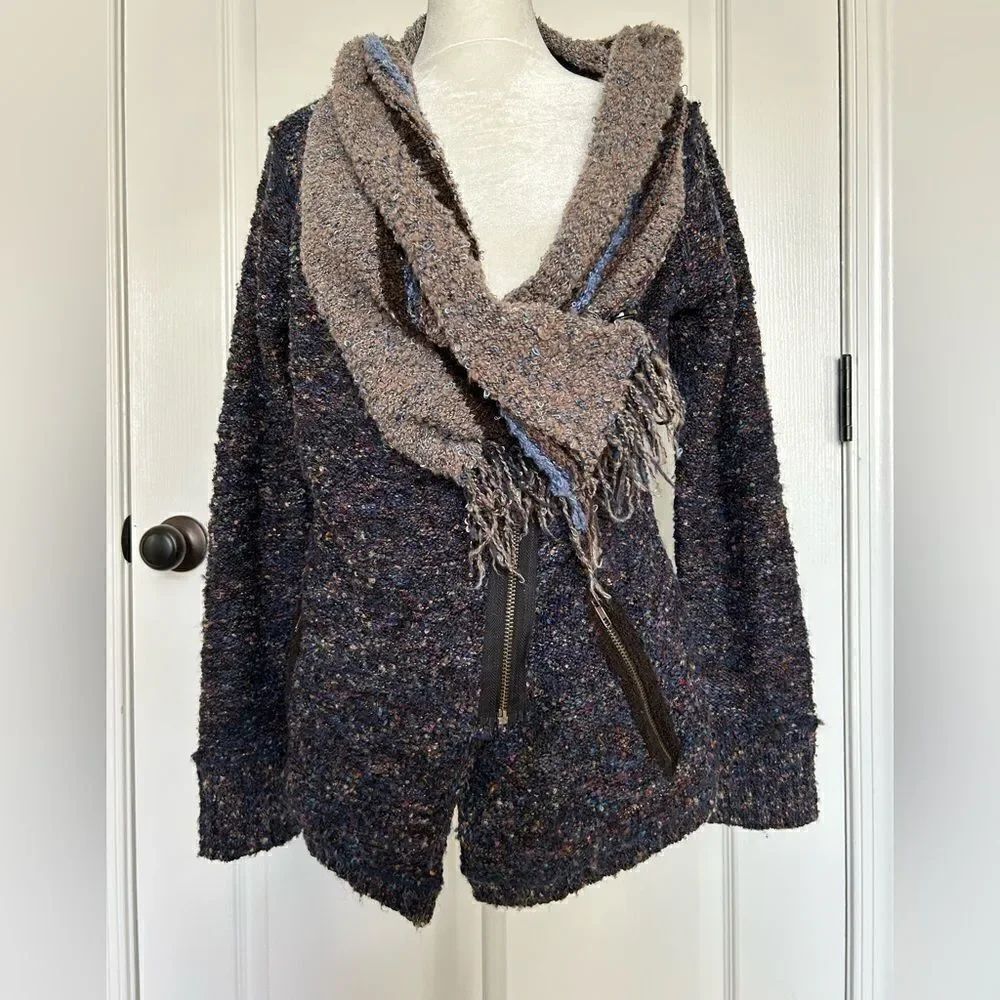 Curio by Anthropologie Women’s Fringe Sweater Zip Cardigan Size Small